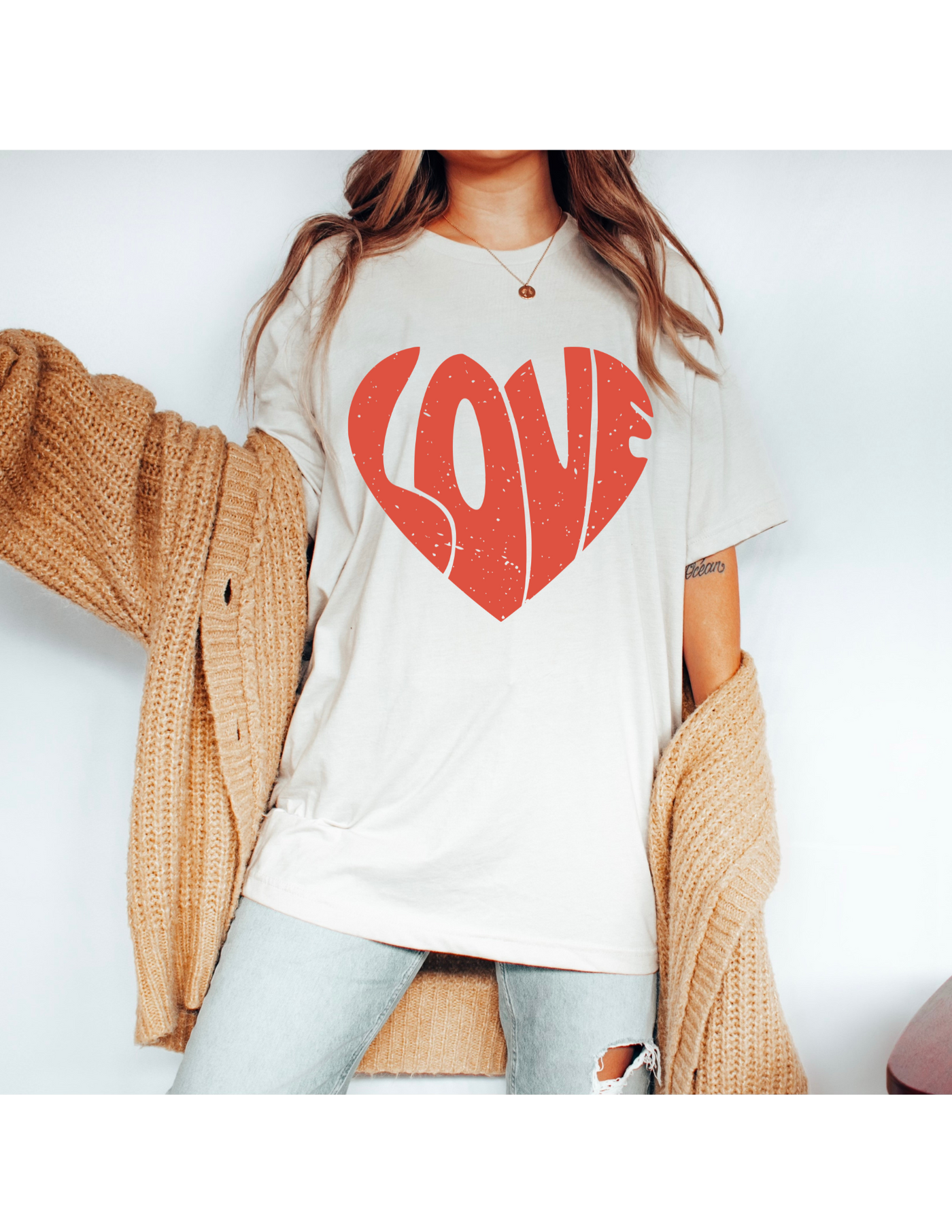 Love Unisex t-shirt